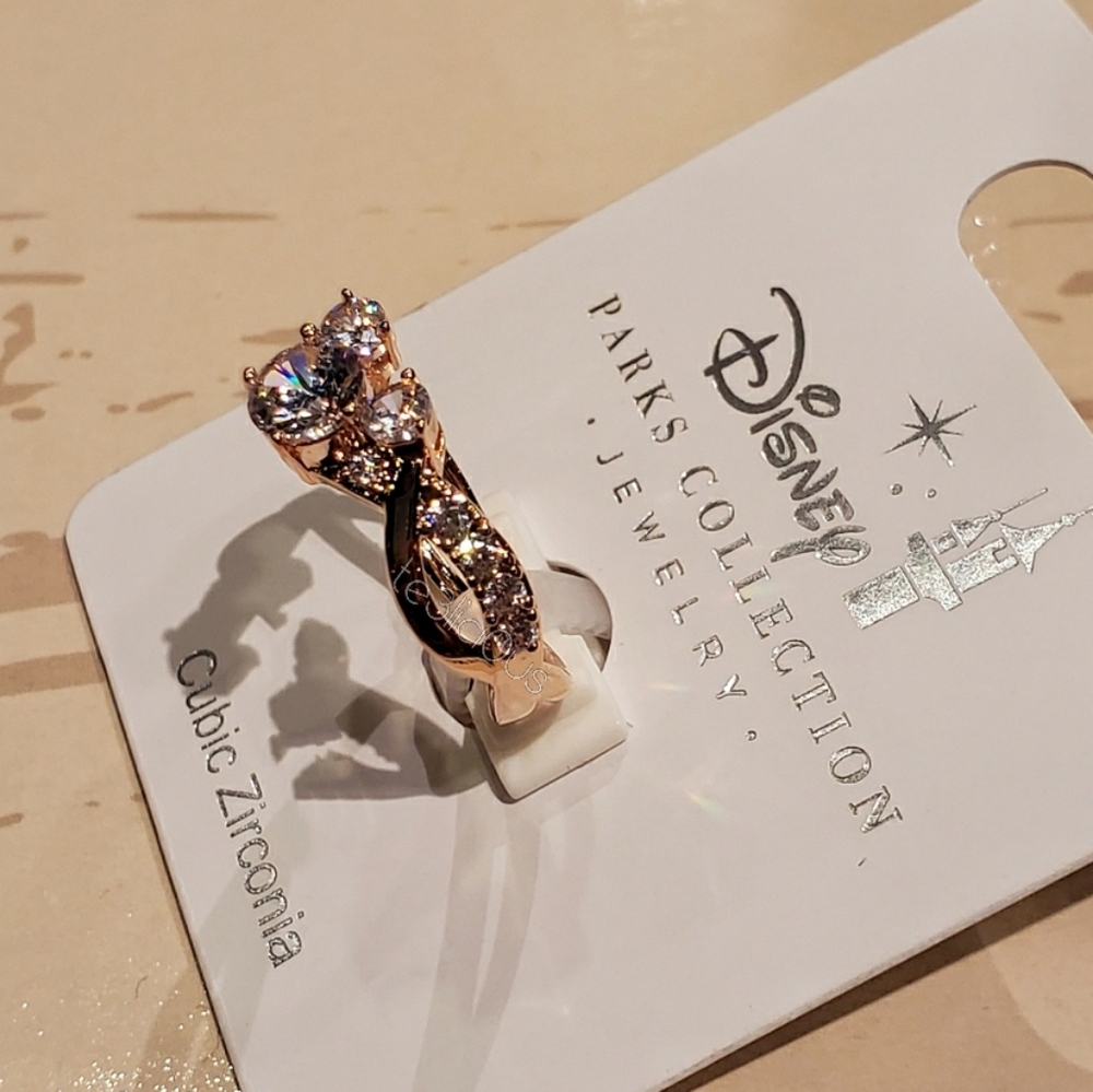 DISNEY PARKS MICKEY MOUSE CRISSCROSS RING - Picture 4 of 5